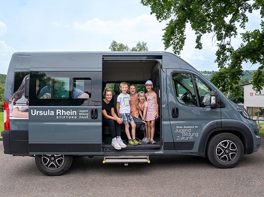 Shuttle Service Rhein Stiftung Shuttle Service Rhein Stiftung